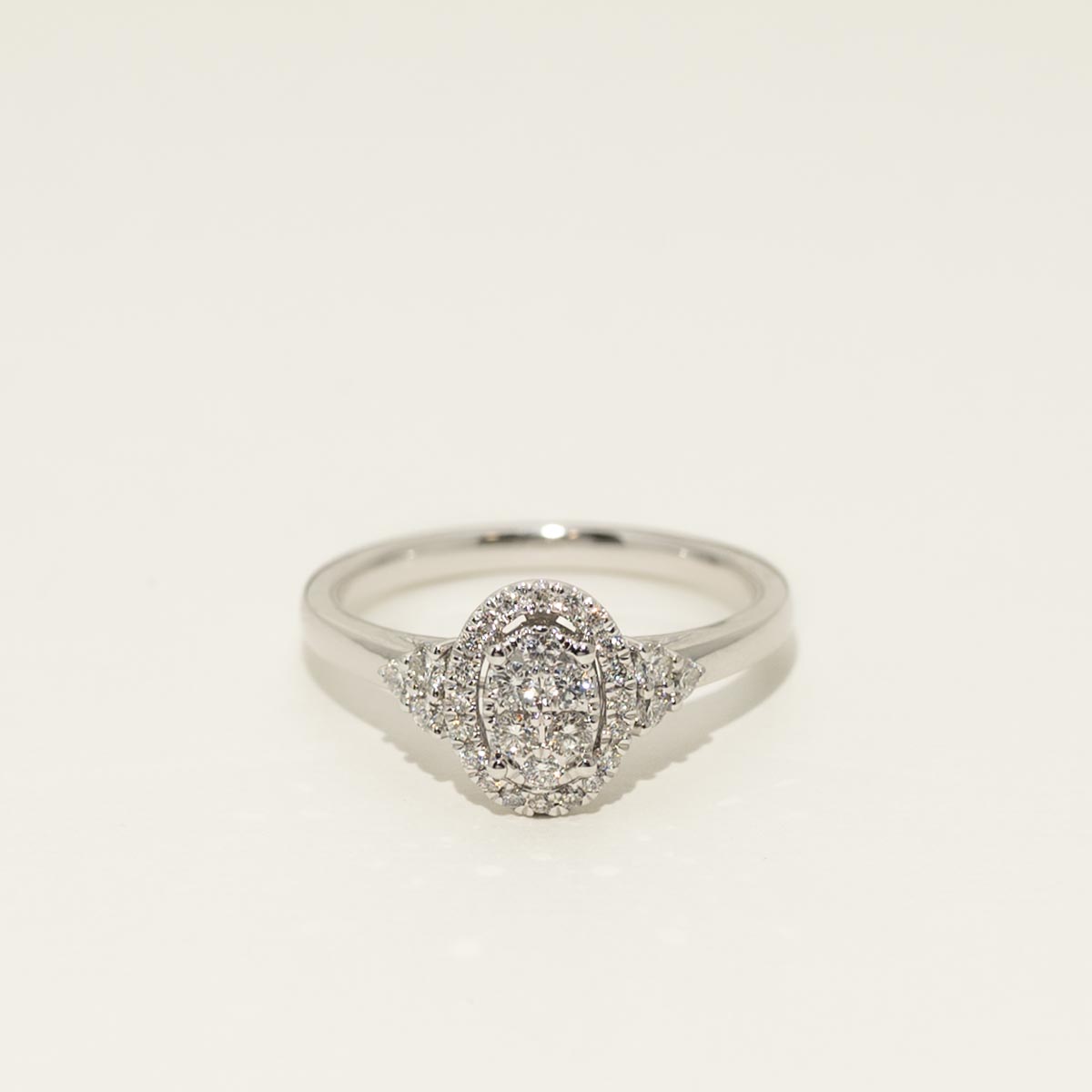 Diamond Oval Shaped Engagement Ring in 10kt White Gold (3/8ct tw)