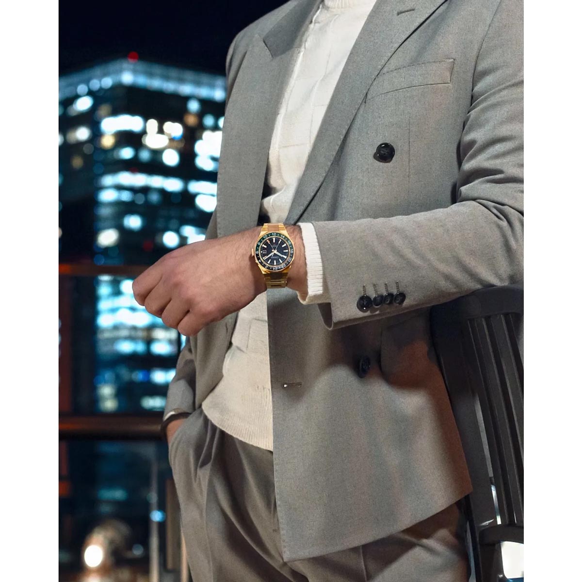 Citizen Series8 880 GMT Mens Watch with Black Dial and Gold Toned Stainless Steel Bracelet (automatic movement)