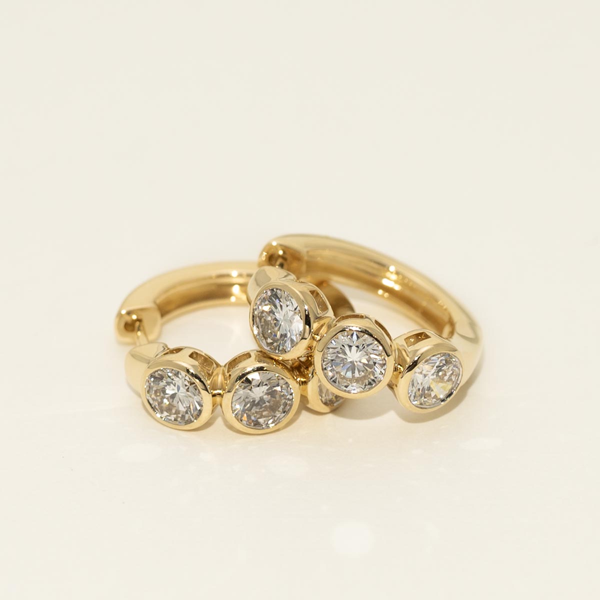 Lab Grown Diamond Hoop Earrings in 14kt Yellow Gold (2 3/4ct tw)