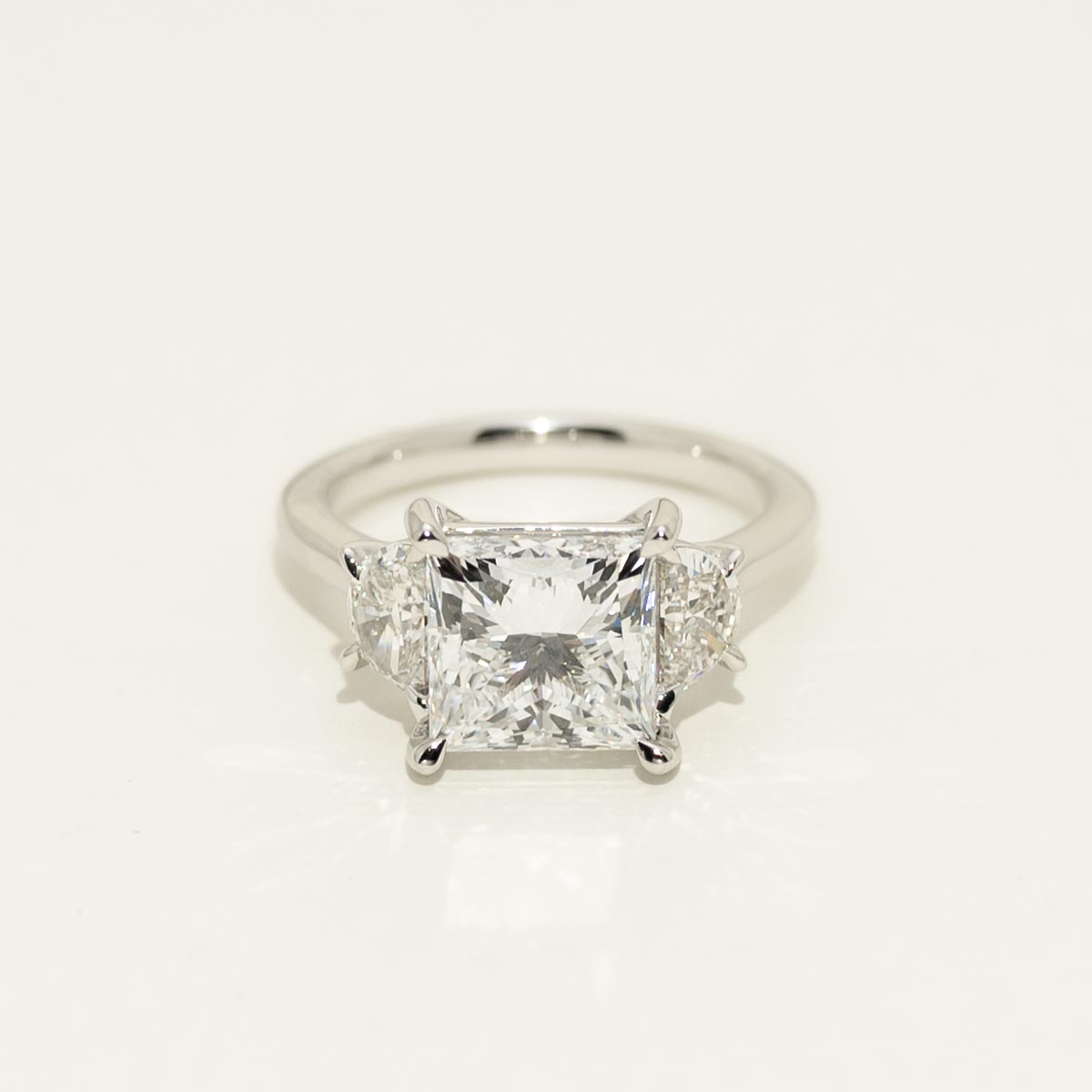 Lab Grown Princess Cut Diamond Three Stone Engagement Ring in 14kt White Gold (4 3/4ct tw)
