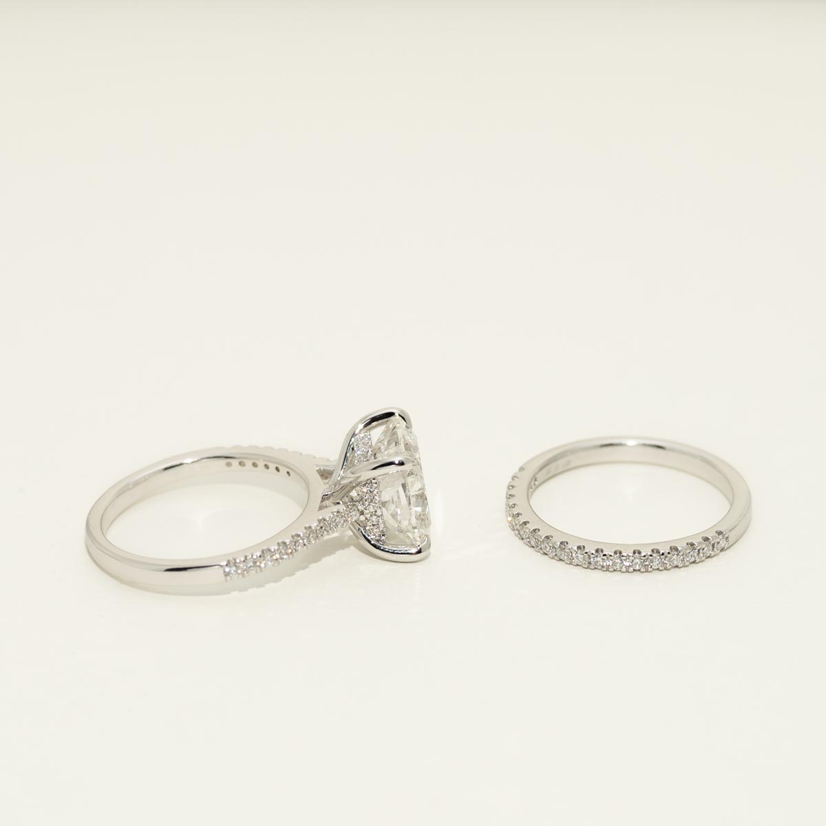 Lab Grown Cushion Cut Diamond Bridal Set in 14kt White Gold (5 1/2ct tw)