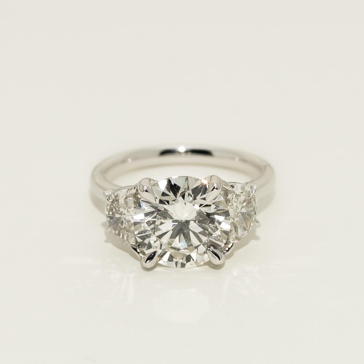 Lab Grown Diamond Three Stone Engagement Ring in 14kt White Gold (5ct tw)