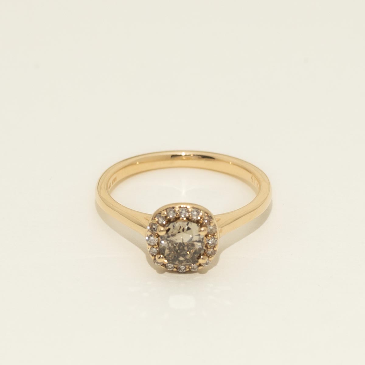 Champagne Diamond Halo Engagement Ring in 14kt Yellow Gold (3/4ct tw)