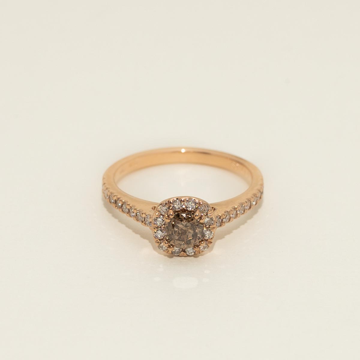 Champagne Diamond Halo Engagement Ring in 14kt Rose Gold (7/8ct tw)