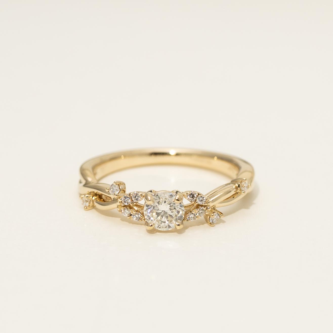 Diamond Engagement Ring in 14kt Yellow Gold (1/2ct tw)
