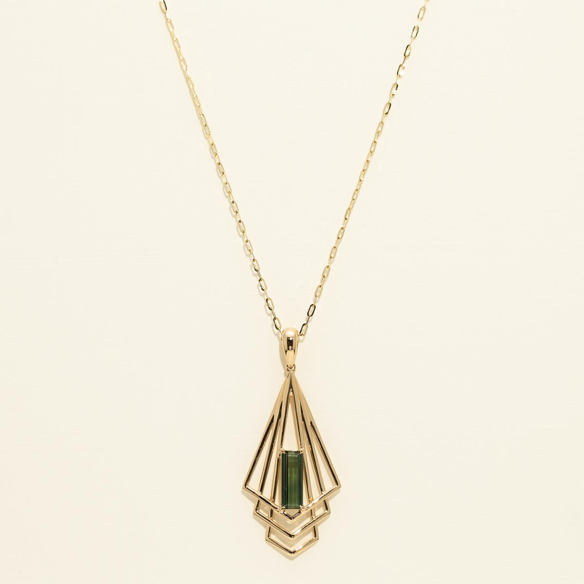 Art Deco Maine Green Tourmaline Emerald Cut Necklace in 14kt Yellow Gold