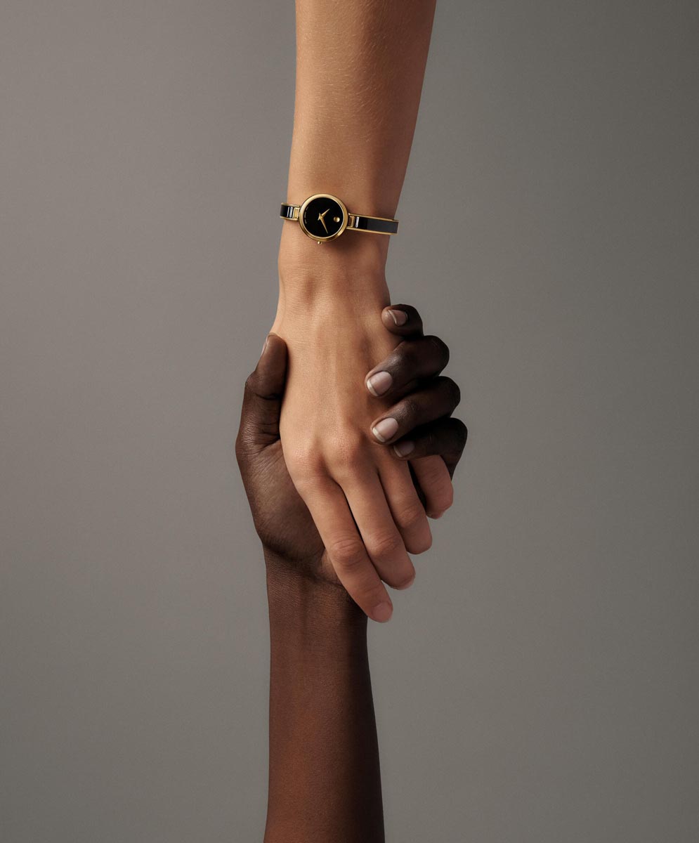 Movado Moda Womens Watch with Black Dial and Black Ceramic and Gold Toned Stainless Steel Bracelet (Swiss quartz movement)