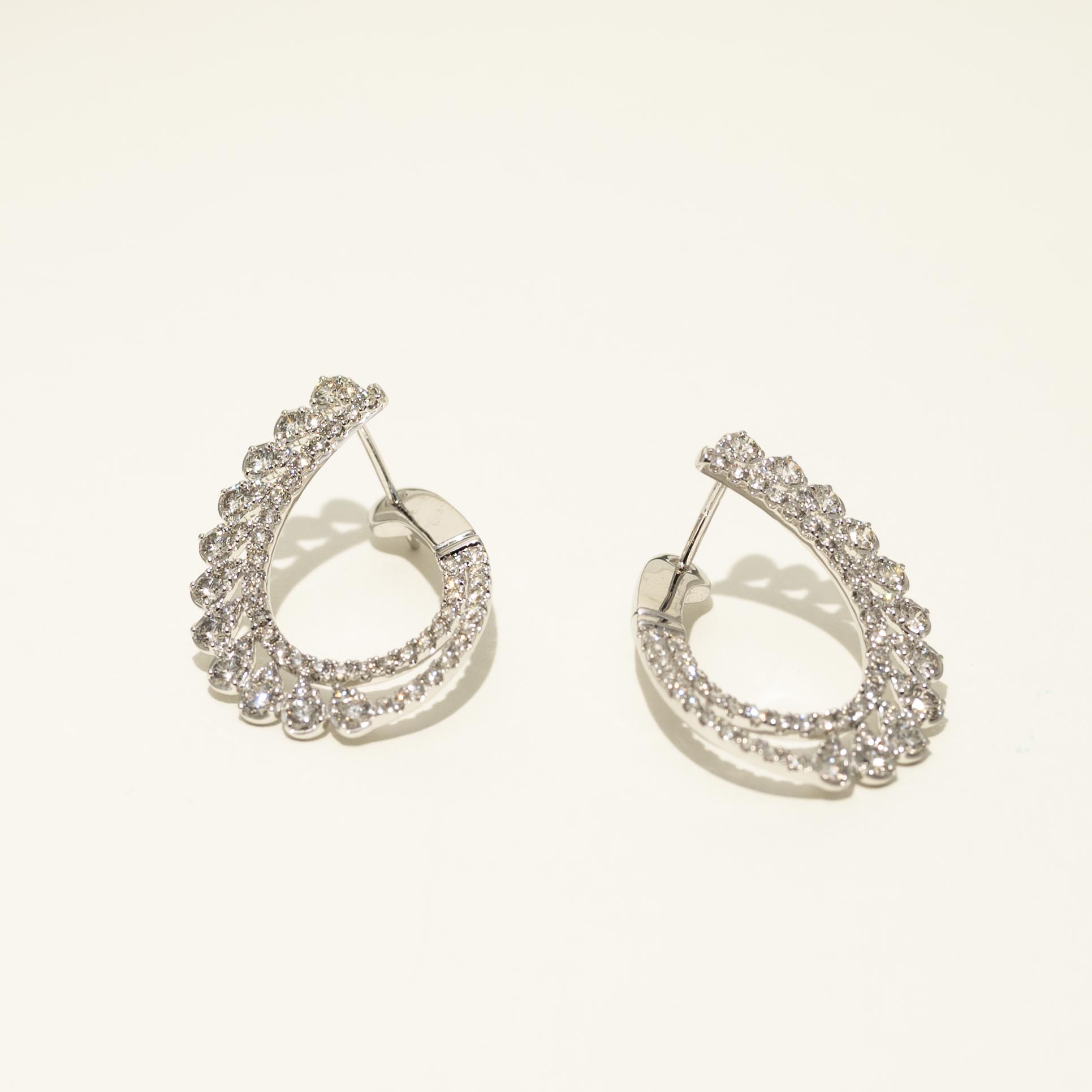 Diamond Hoop Earrings in 14kt White Gold (2ct tw)