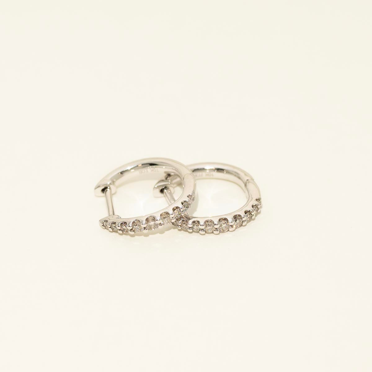 Diamond Hoop Earrings in 10kt White Gold (1/4ct tw)