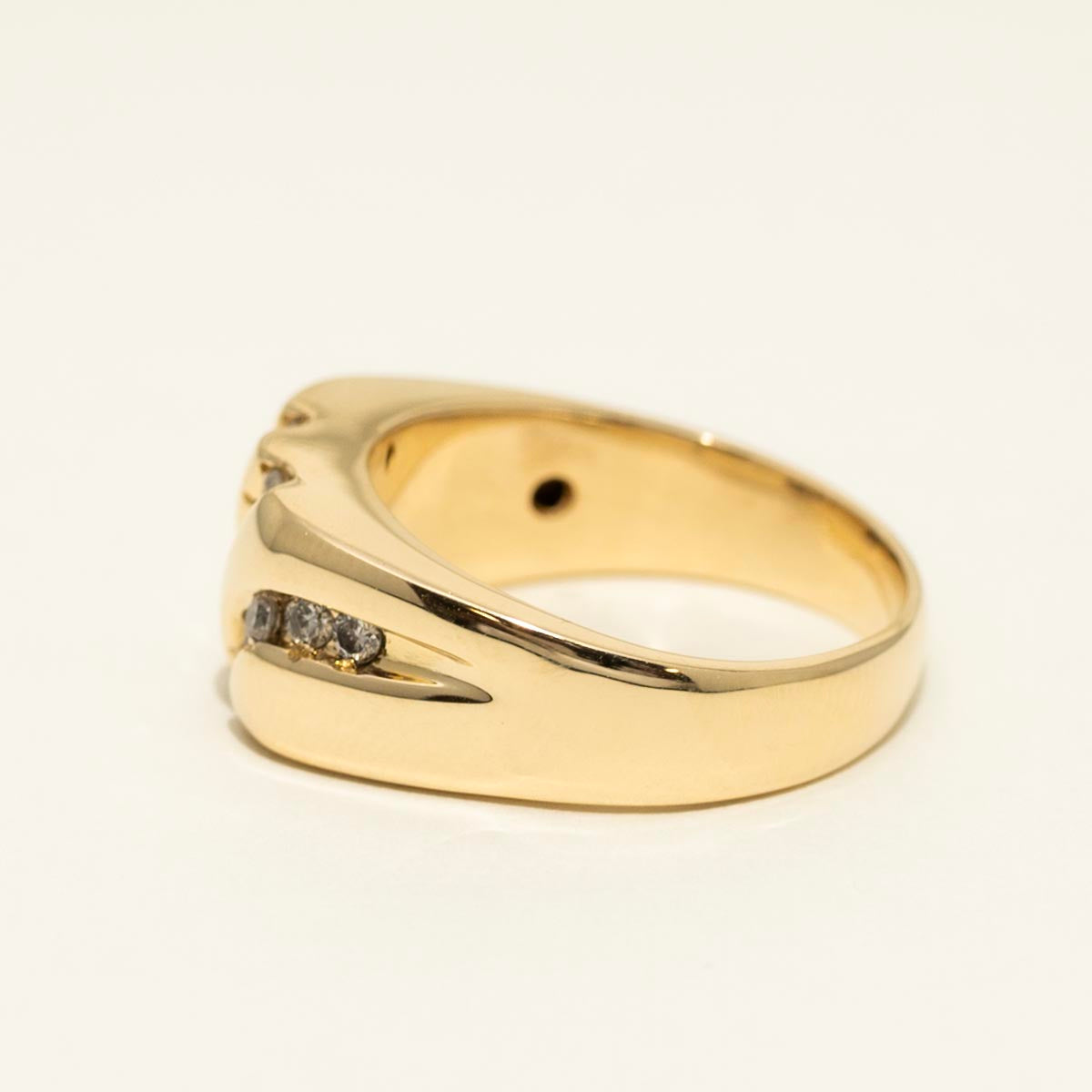 Estate Mens Diamond Channel Band in 14kt Yellow Gold (1/2ct tw)