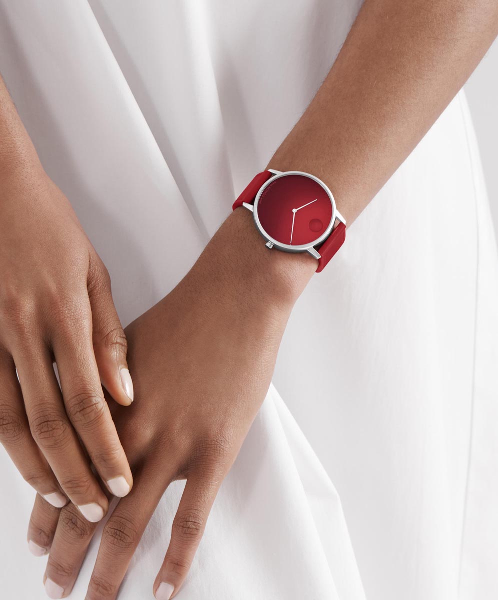 Movado Face Mens Watch with Red Dial and Stainless Steel Bracelet (Swiss quartz Movement)