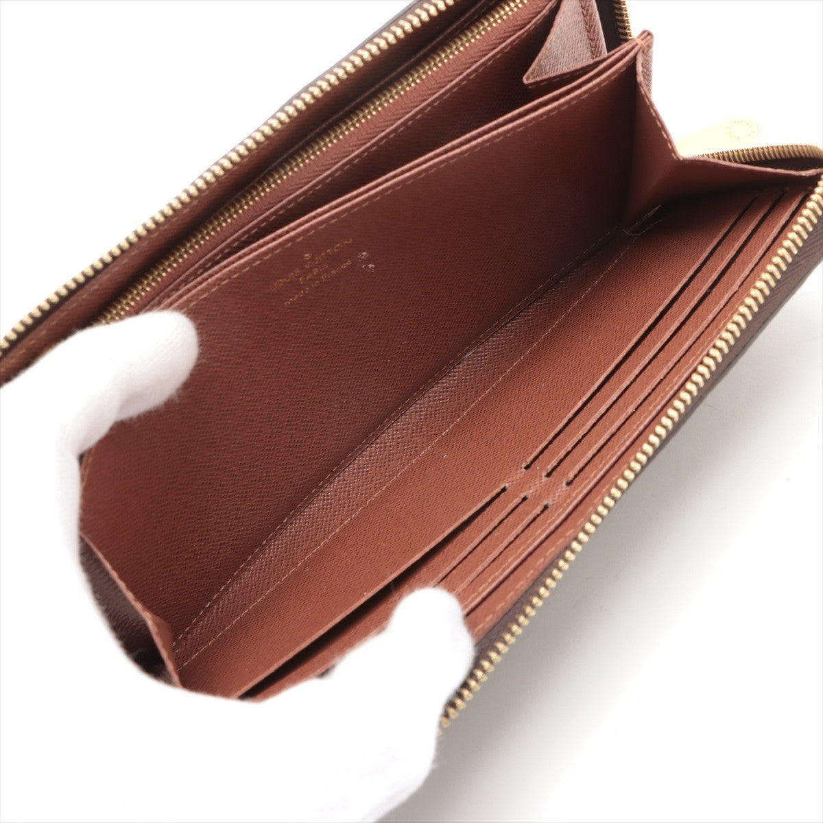 Pre Owned Louis Vuitton Monogram Canvas Zippy Wallet