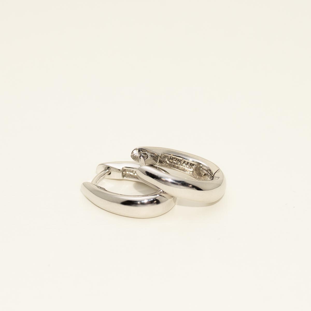 Oval Tapered Hoop Earrings in Sterling Silver