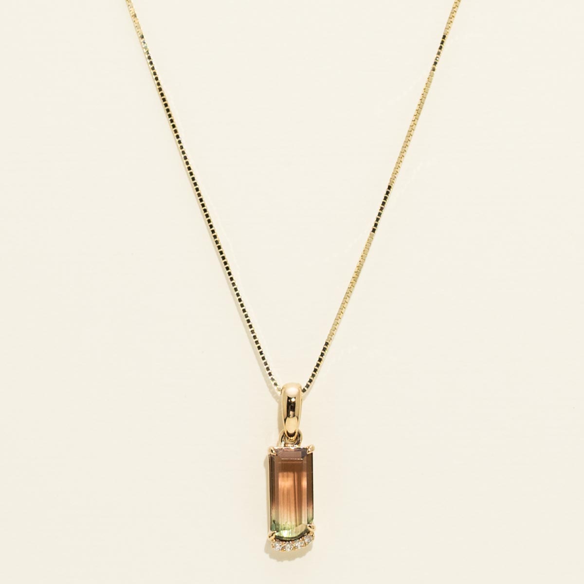 Maine Bicolor Tourmaline Necklace in 14kt Yellow Gold with Diamonds (.01ct tw)