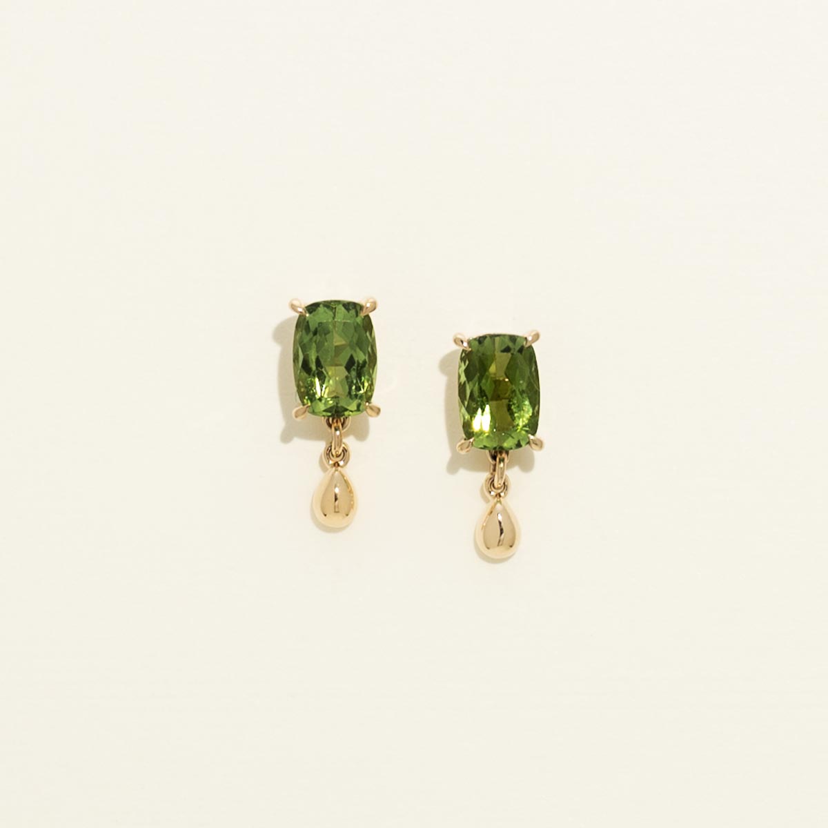 Maine Green Tourmaline Dangle Earrings in 14kt Yellow God