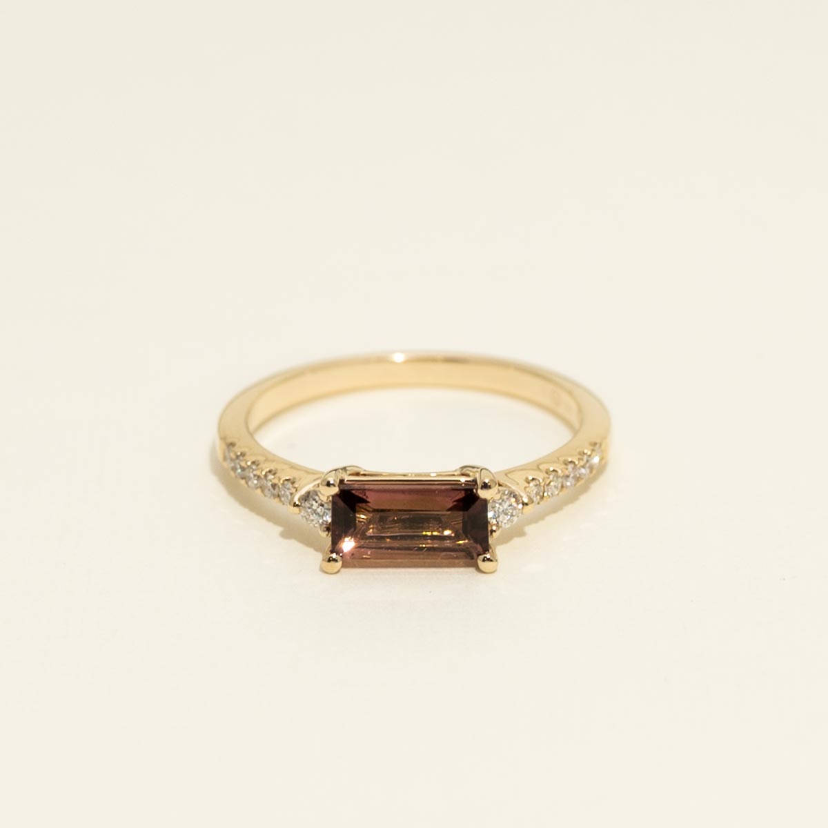 Maine Pink Tourmaline Ring in 14kt Yellow Gold with Diamonds