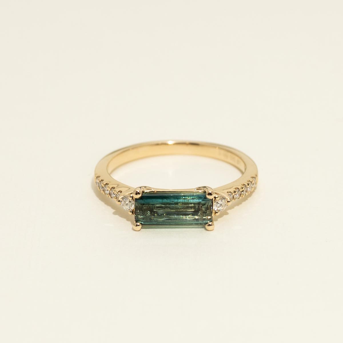 Maine Green Tourmaline Ring in 14kt Yellow Gold with Diamonds