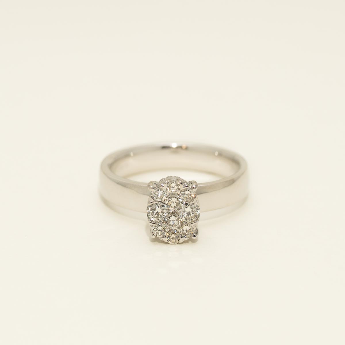 Lovebright Diamond Oval Engagement Ring in 14kt White Gold (1/2ct tw)