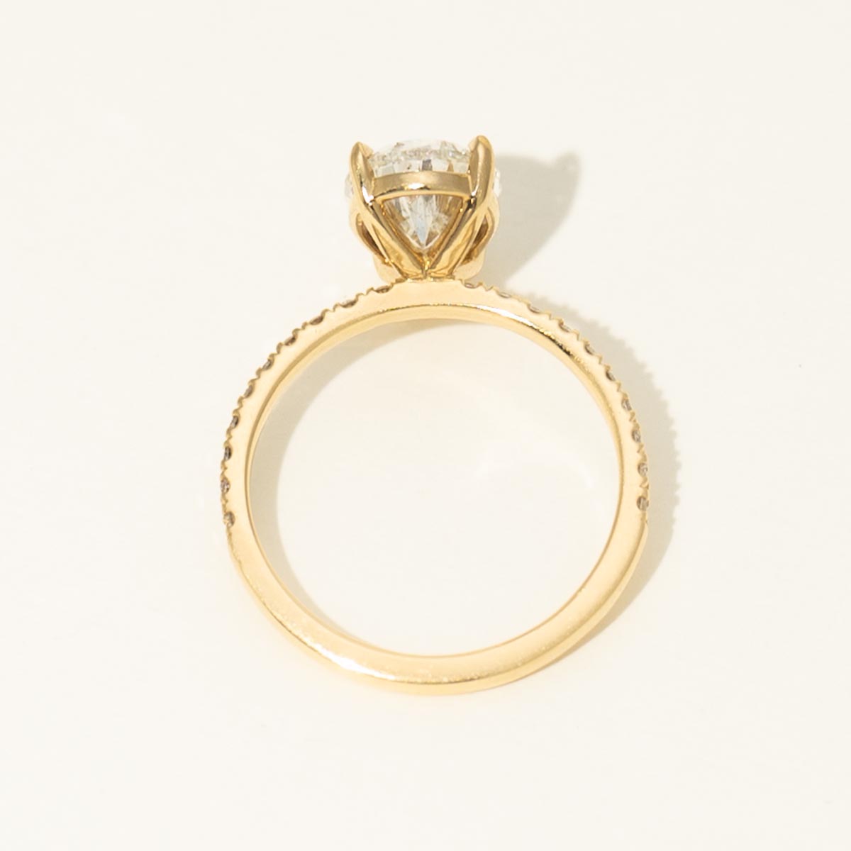 Pear Shape Diamond Engagement Ring in 18kt Yellow Gold (2 3/4ct tw)