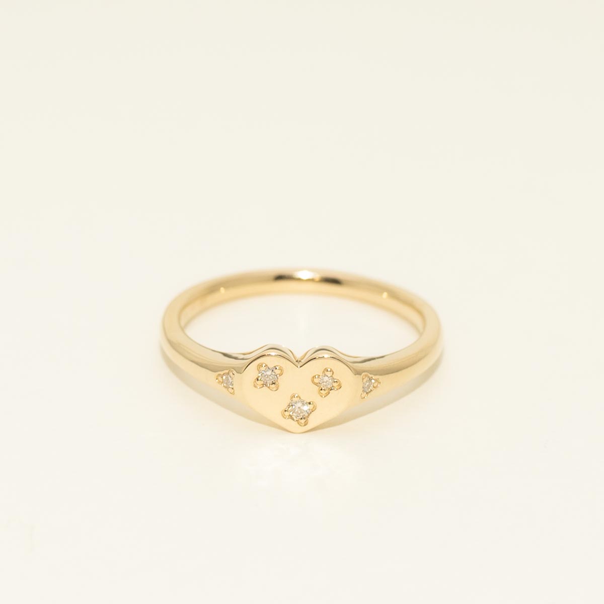 Diamond Heart Ring in 14kt Yellow Gold (1/20ct tw)