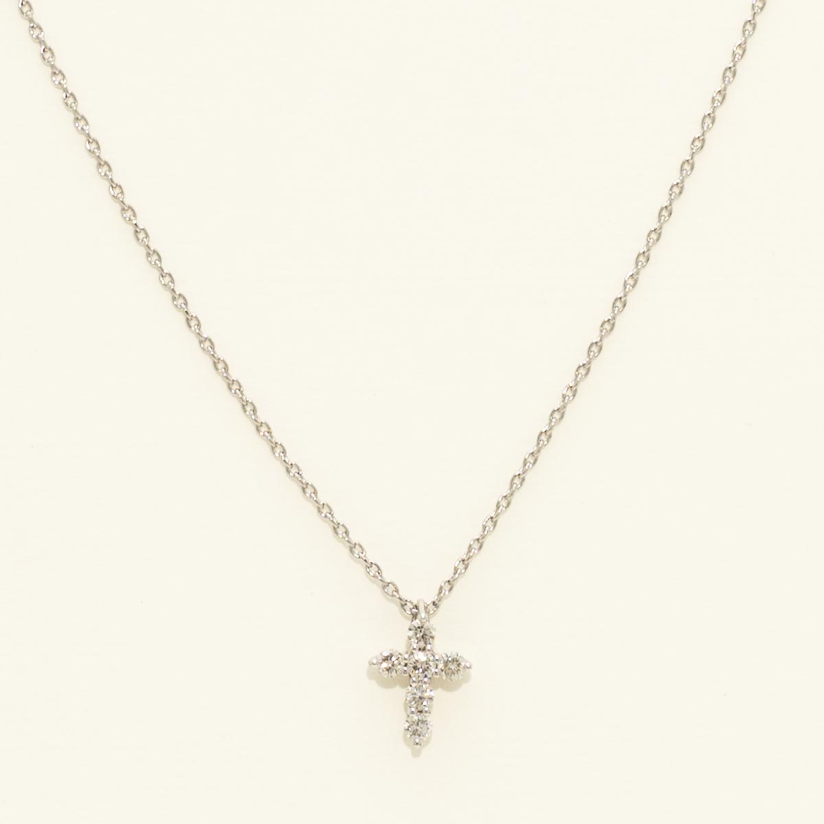 Diamond Cross Necklace in 14kt White Gold (1/7ct tw)