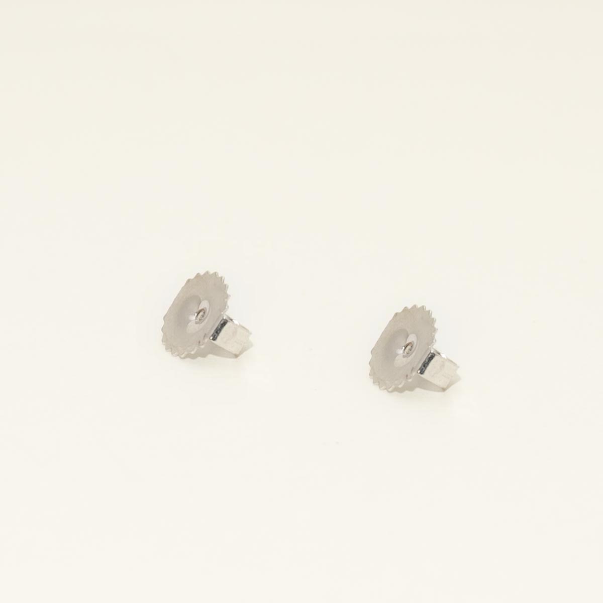 Diamond Flower Stud Earrings in 14kt White Gold (7/8ct tw)