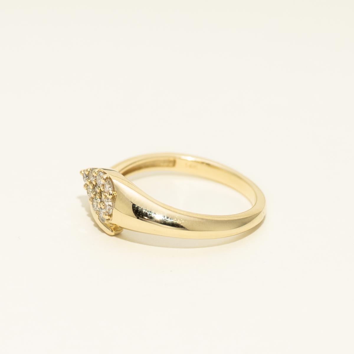 Pear Shape Diamond Fashion Ring in 14kt Yellow Gold (1/3ct tw)