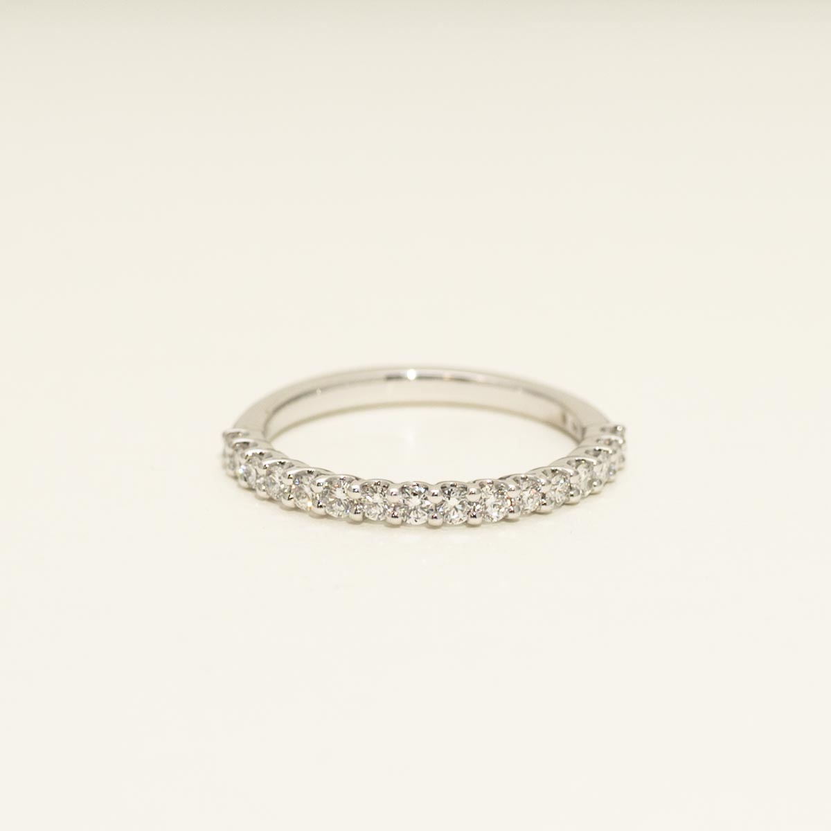 Estate Diamond Wedding Band in 14kt White Gold (3/8ct tw)