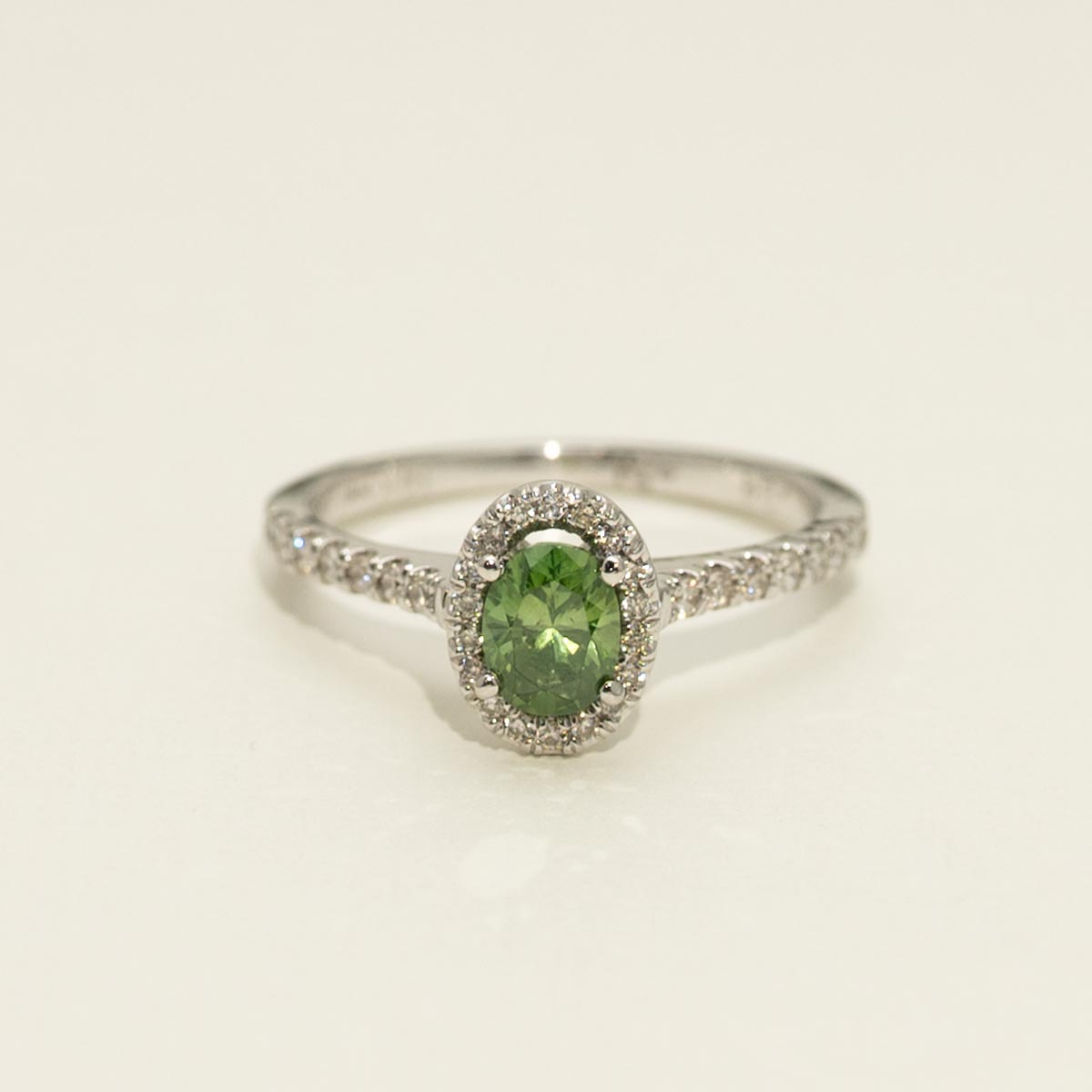 Oval Green Diamond Halo Ring in 14kt White Gold (3/4ct tw)