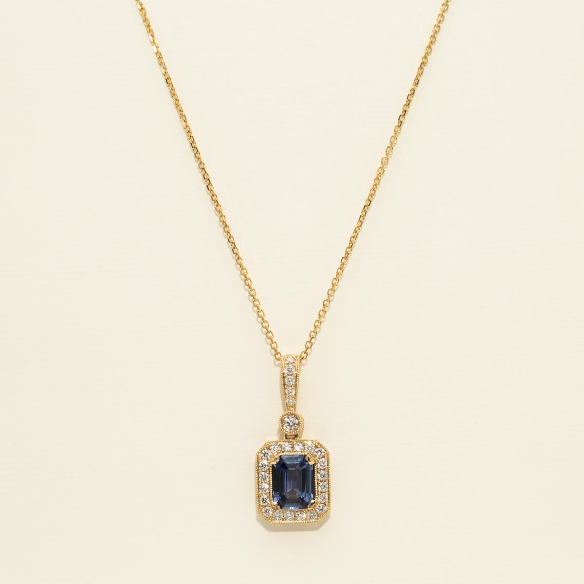 Emerald Cut Sapphire Necklace in 18kt Yellow Gold with Diamonds (3/8ct tw)