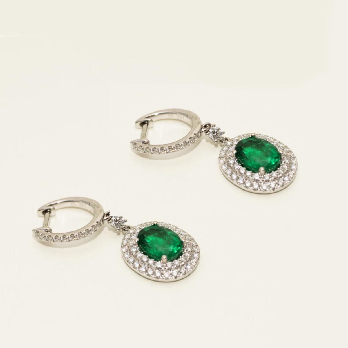 Oval Emerald Drop Earrings in 18kt White Gold with Diamonds (7/8ct tw)