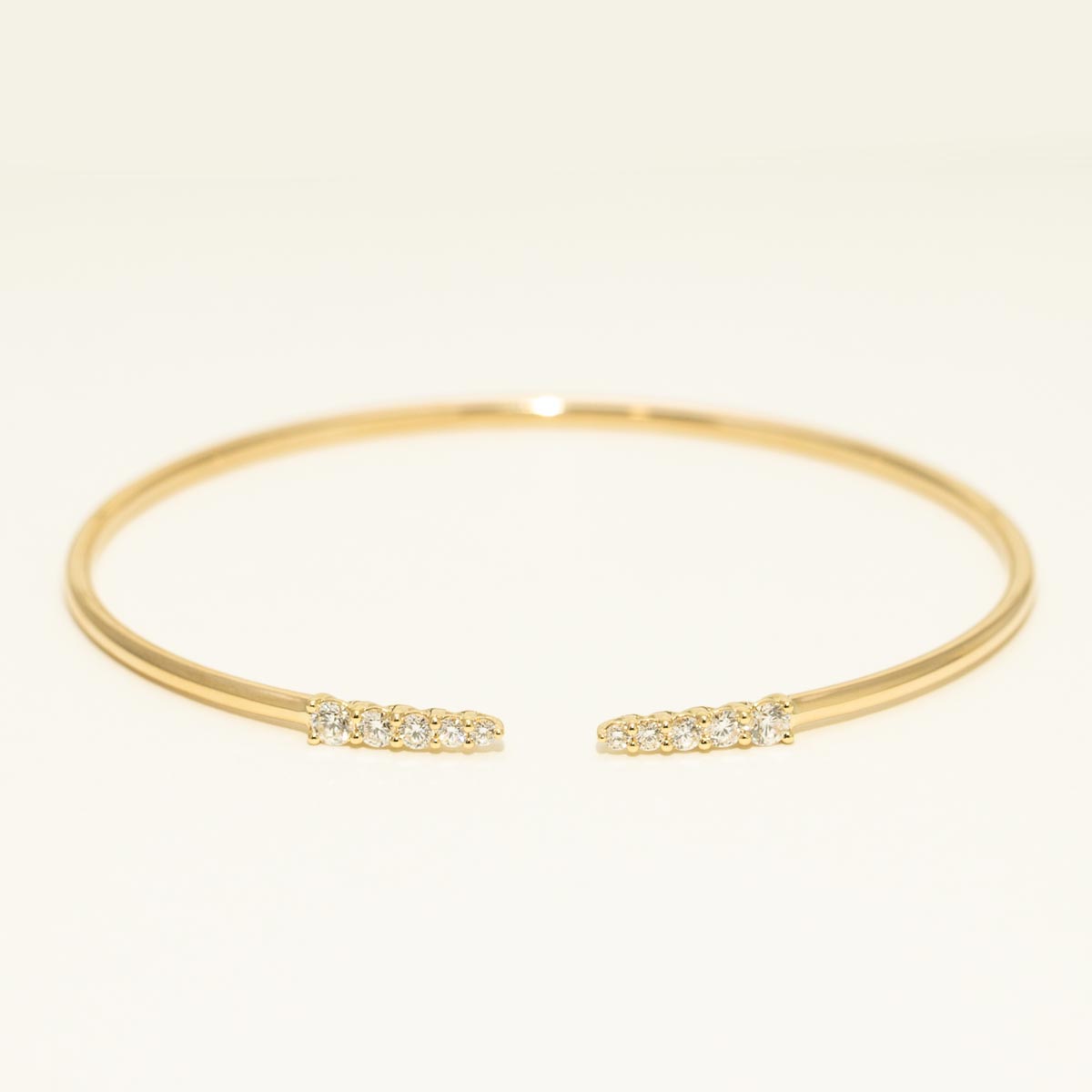 Memoire Identity Diamond Bangle in 18kt Yellow Gold (1/2ct tw)