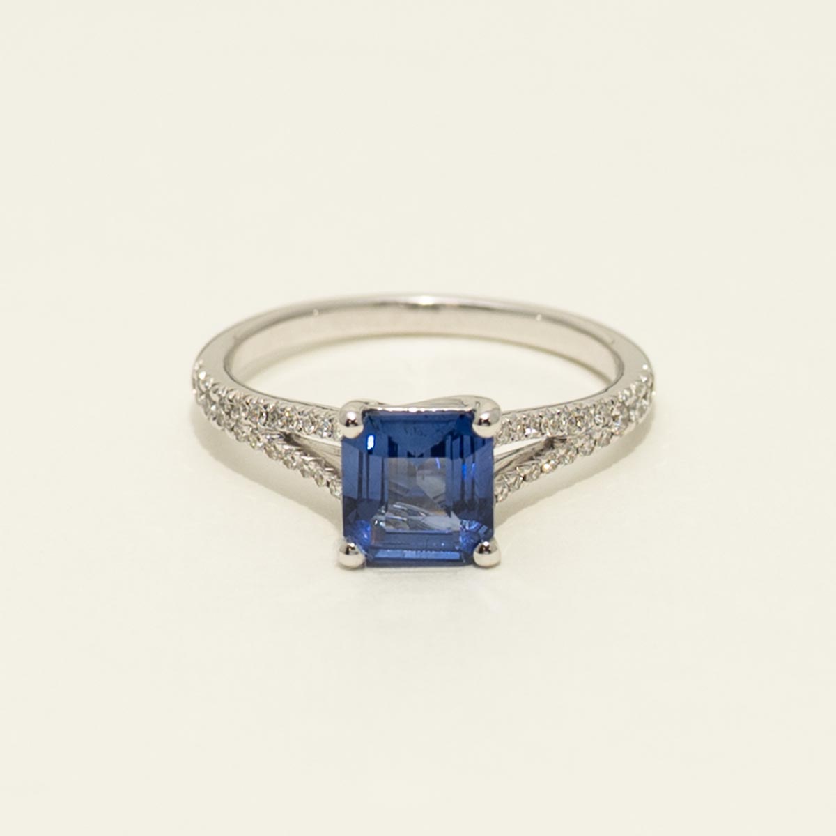 Asscher Cut Sapphire Ring in 18kt White Gold with Diamonds (1/5ct tw)