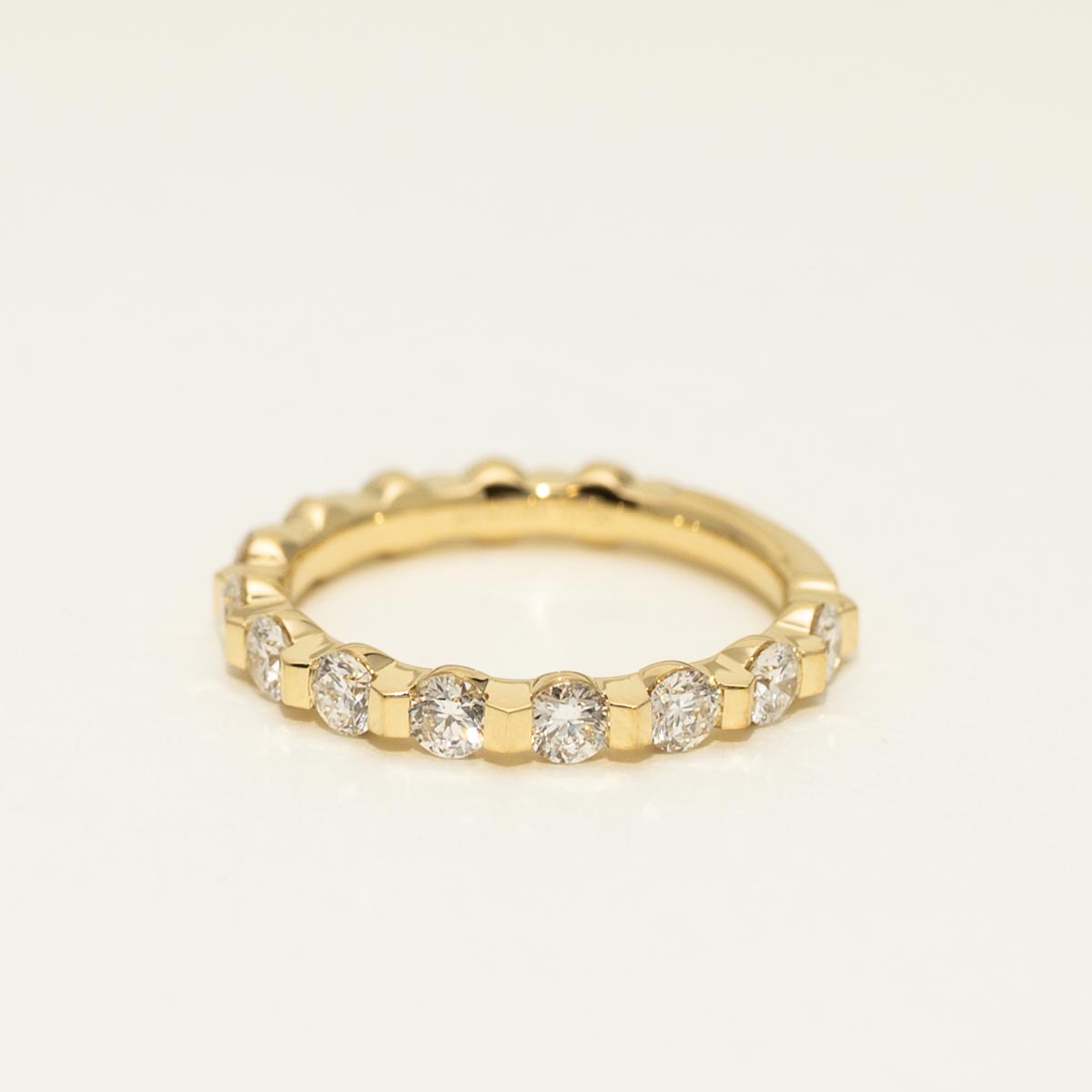 Memoire Precious Prong Diamond Wedding Band in 18kt Yellow Gold (1 1/5ct tw)