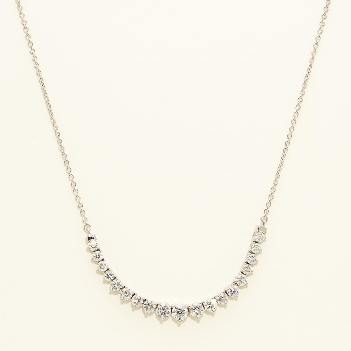 Diamond Flexible Bar Necklace in 18kt White Gold (1 1/2ct tw)