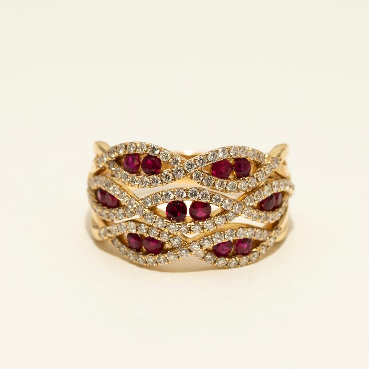 Ruby Fashion Ring in 14kt Yellow Gold with Diamonds (3/4ct tw)