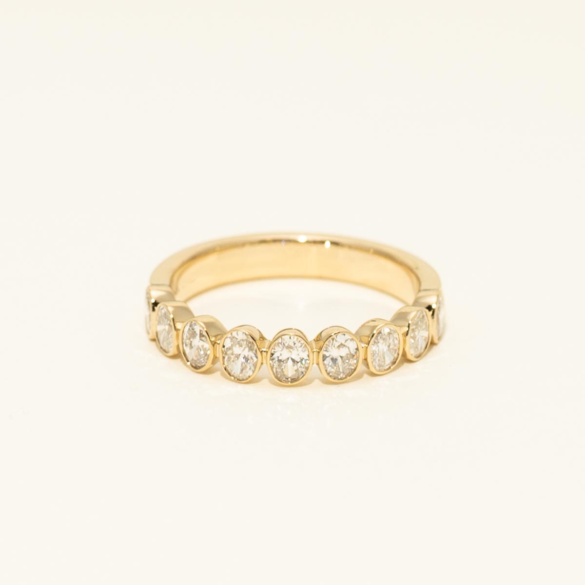 Oval Diamond Bezel Set Wedding Band in 14kt Yellow Gold (7/8ct tw)