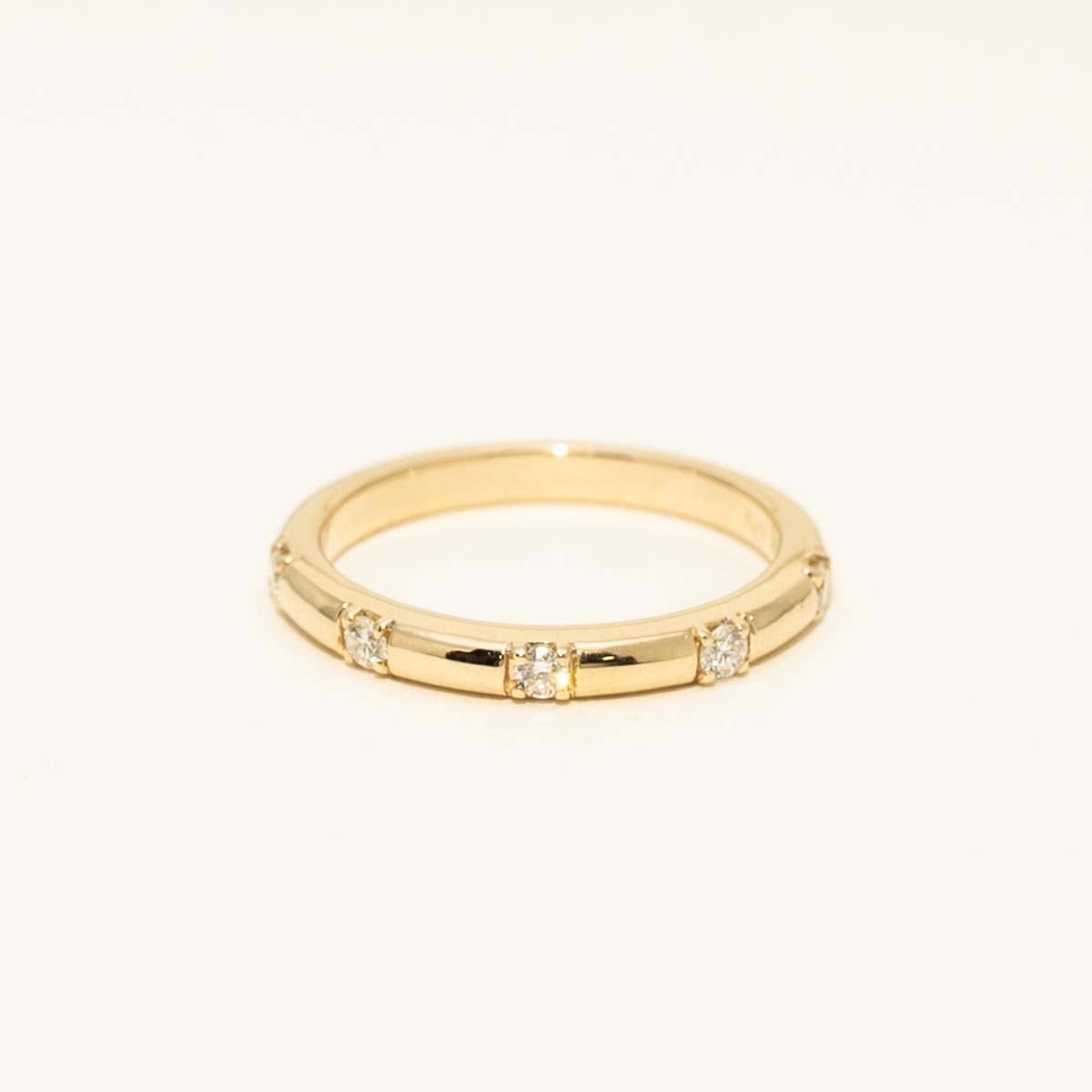 Diamond Band in 14kt Yellow Gold (1/7ct tw)