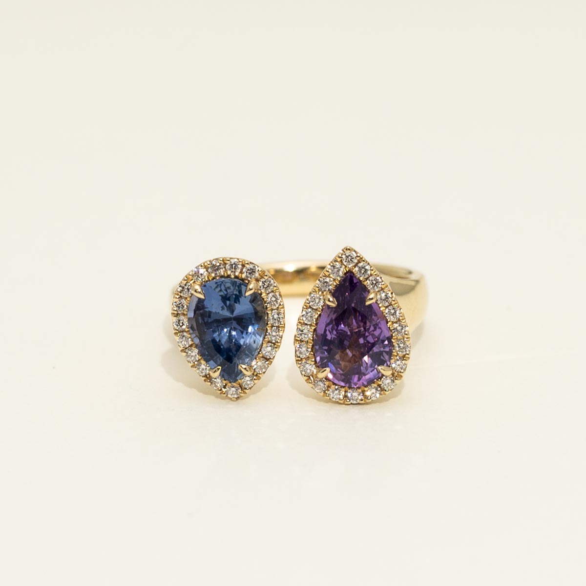 Purple and Blue Sapphire Pear Shape Ring in 14kt Yellow Gold with Diamonds (1/4ct tw)