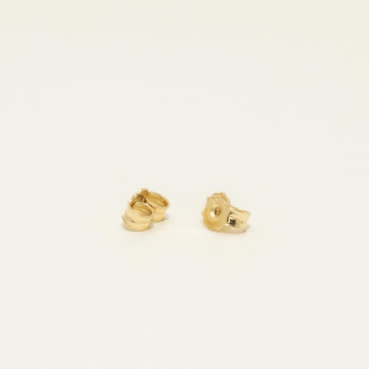 Black Onyx Clover Earrings in 14kt Yellow Gold