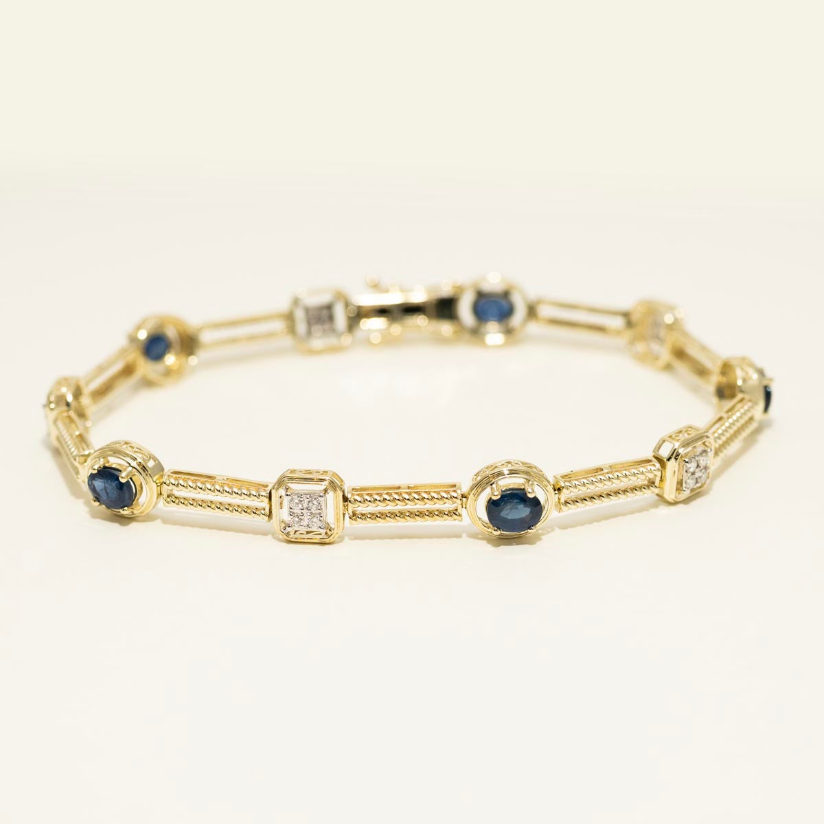 Dabakarov Sapphire Bracelet in 14kt Yellow Gold with Diamonds (1/3ct tw)