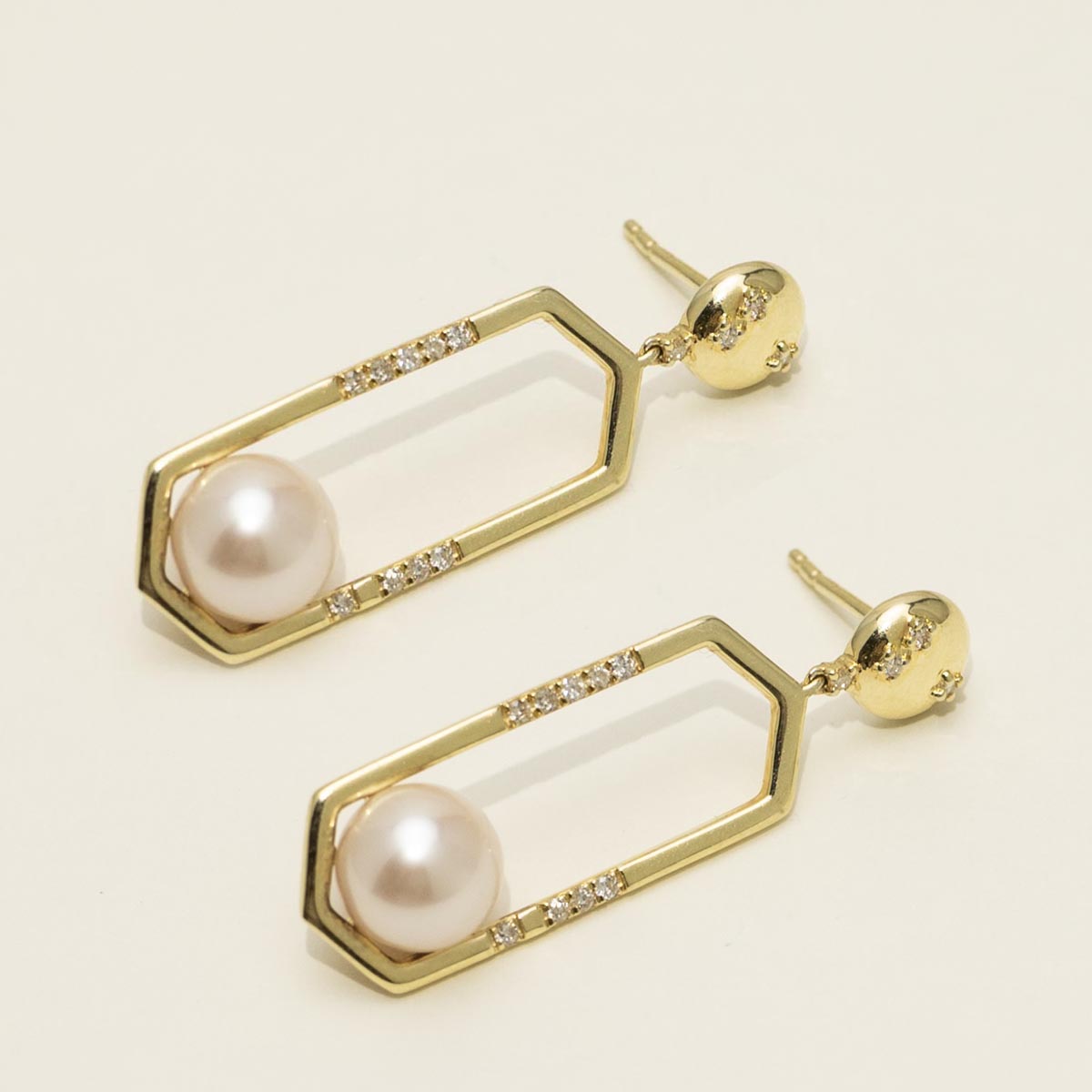 Dabakarov Cultured Freshwater Pearl Drop Earrings in 14kt Yellow Gold with Diamonds (1/5ct tw and 8mm pearls)
