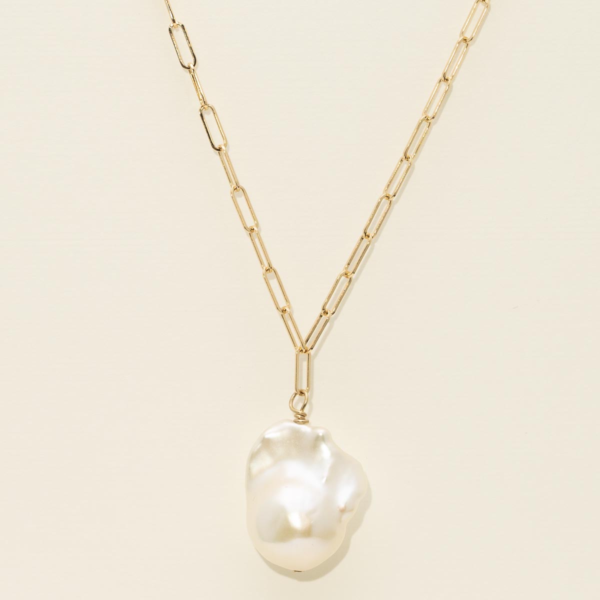 Cultured Freshwater Baroque Pearl Necklace in 14kt Yellow Gold (15mm pearl)