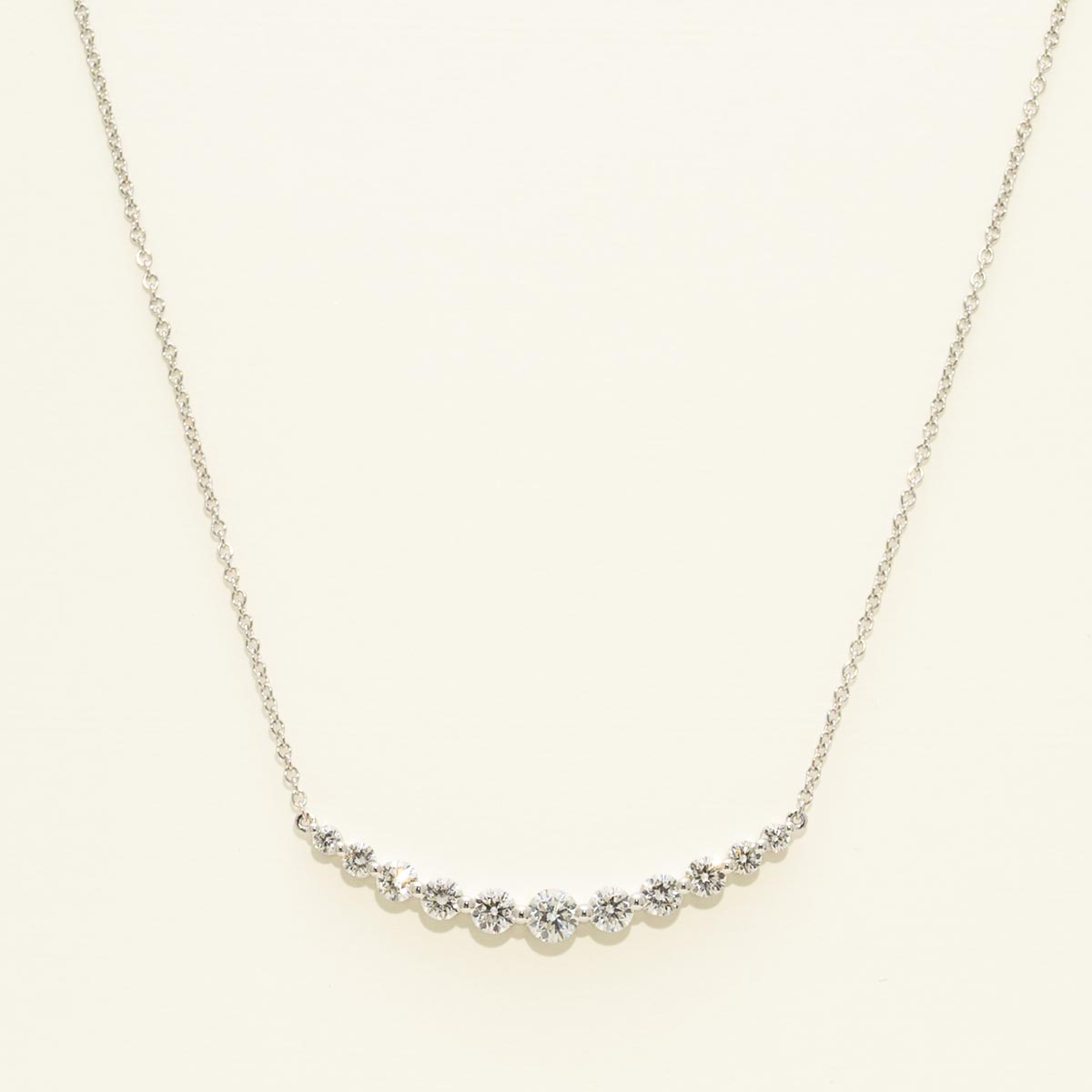 Memoire Smile Diamond Necklace in 18kt White Gold (1ct tw)