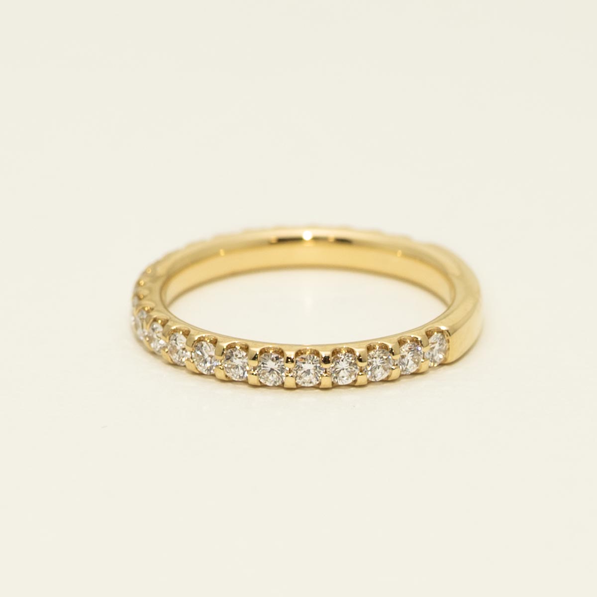 Memoire Odessa Diamond Wedding Band in 18kt Yellow Gold (3/4ct tw)