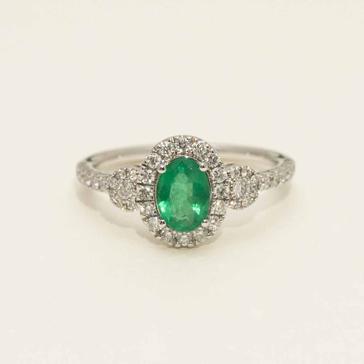 Oval Emerald Ring in 14kt White Gold with Diamonds (3/8ct tw)