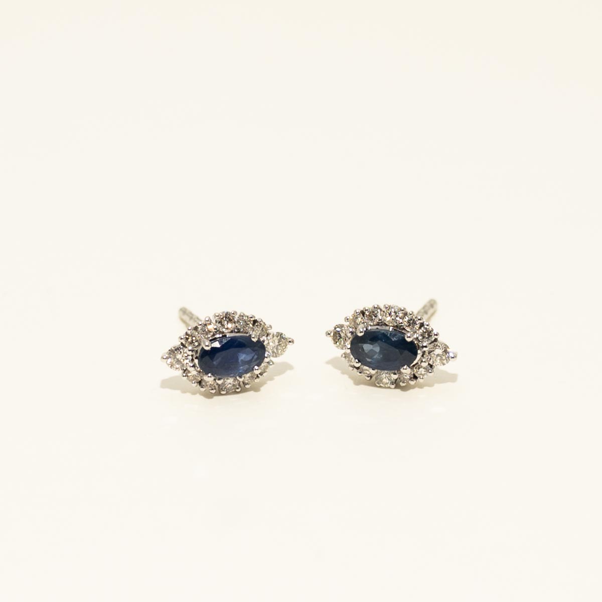 Oval Sapphire Earrings in 14kt White Gold with Diamonds (1/4ct tw)