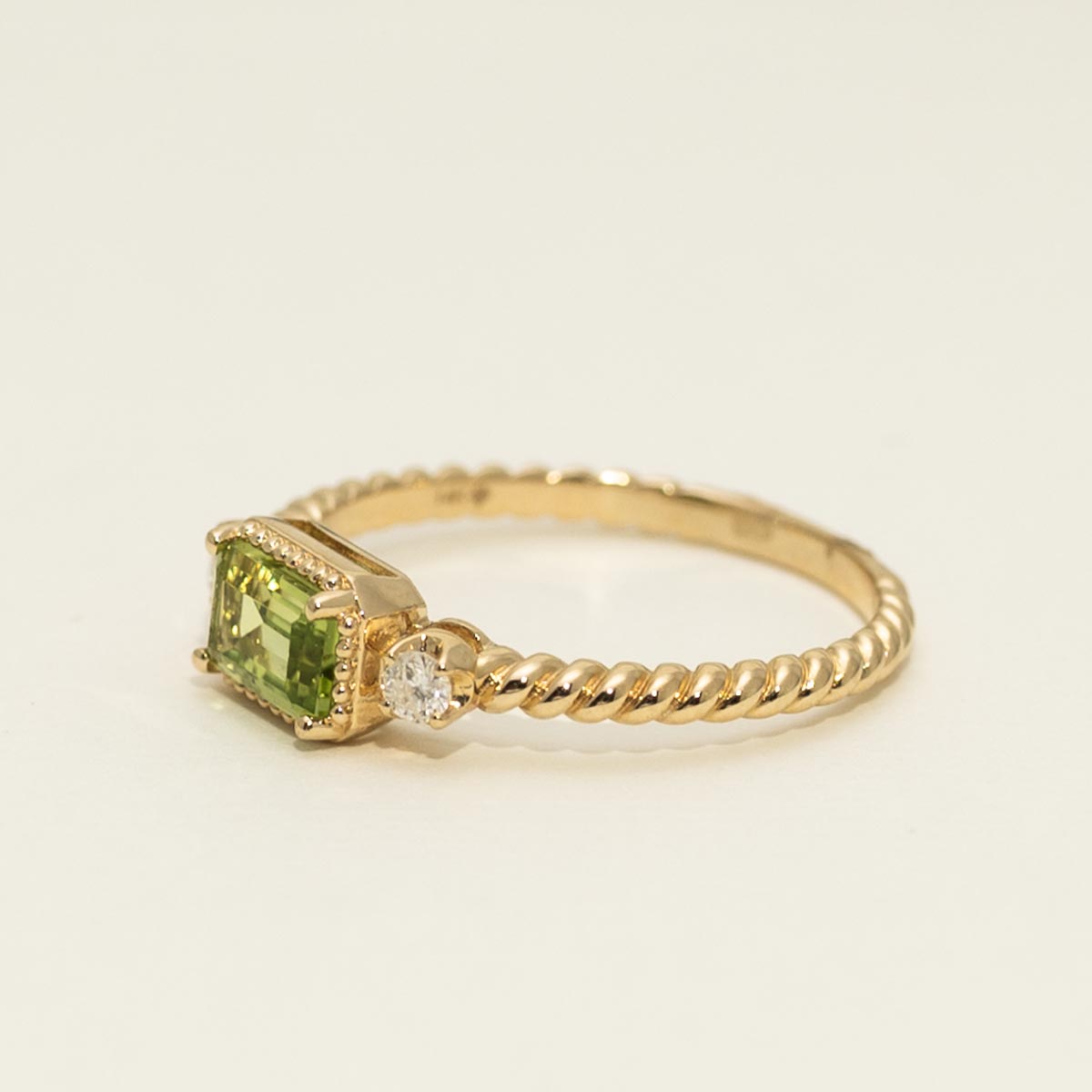 Madison L Emerald Cut Peridot Ring in 14kt Yellow Gold with Diamonds (1/10ct tw)