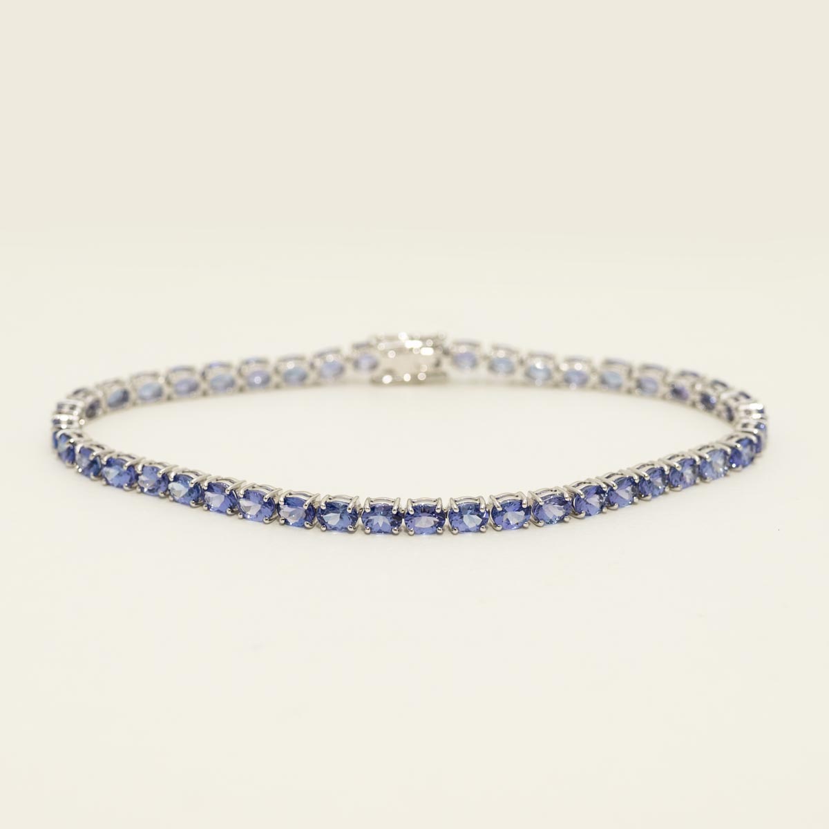 Oval Tanzanite Tennis Bracelet in 14kt White Gold