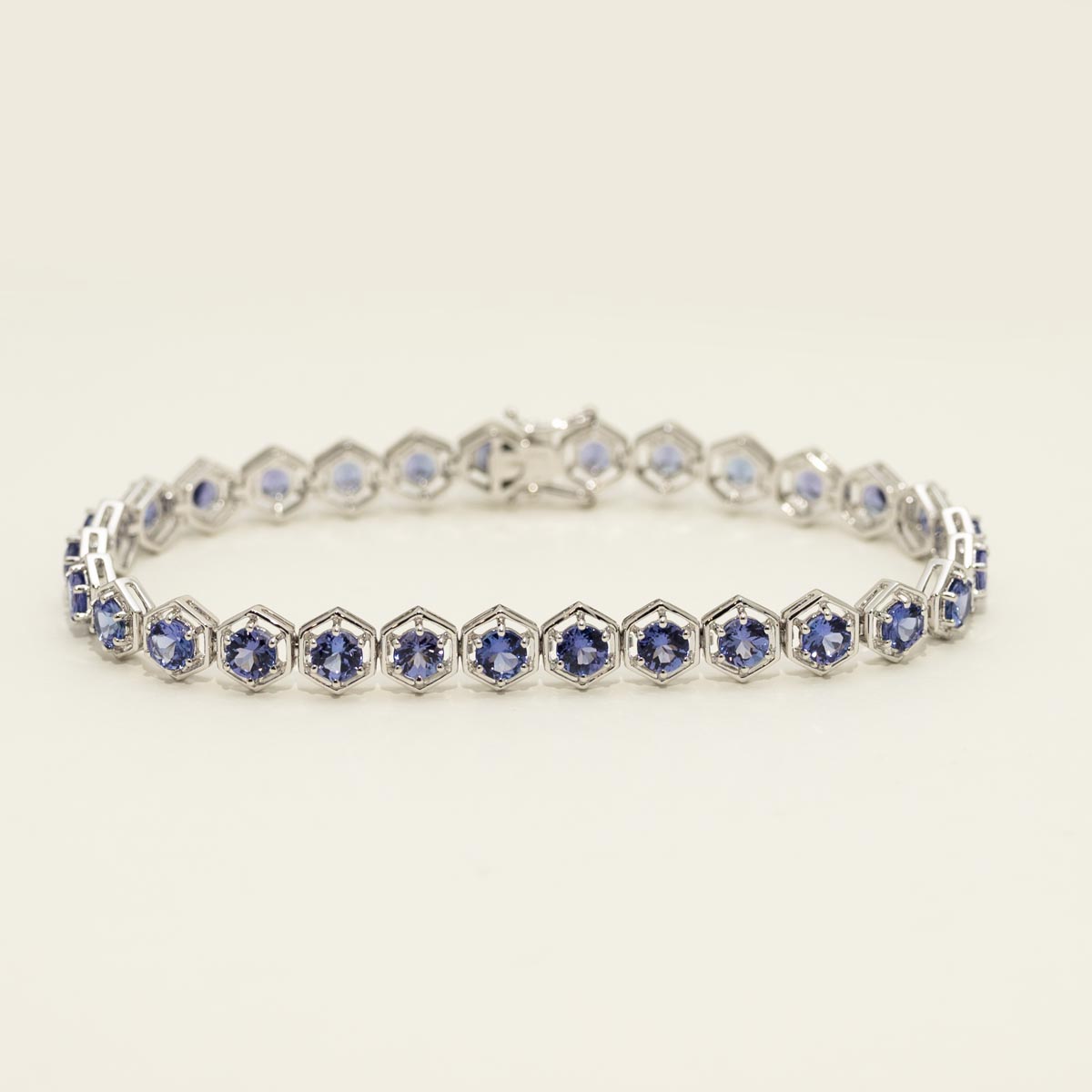 Tanzanite Tennis Bracelet in 14kt White Gold